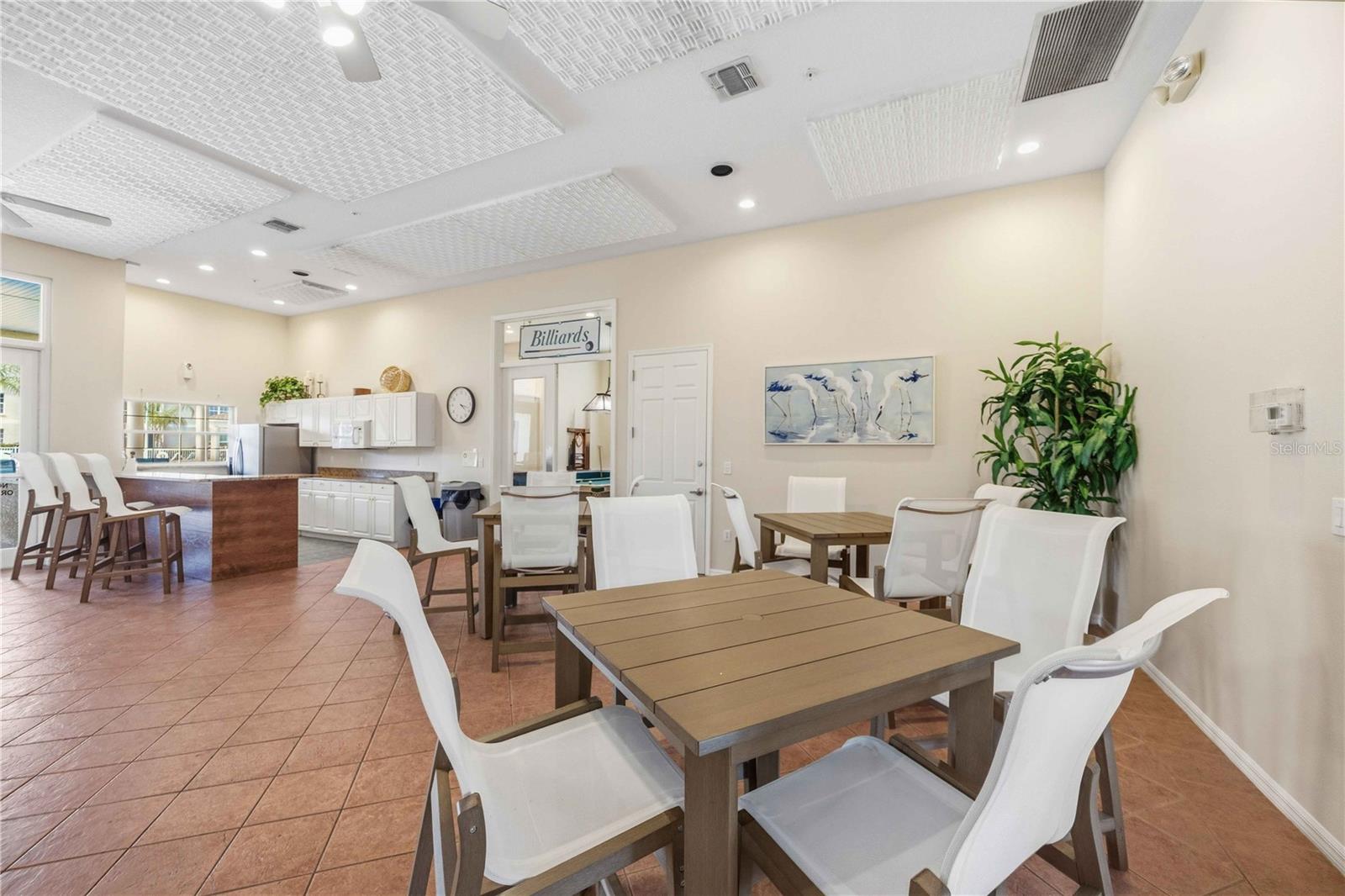 Image 41 of 67 For 4240 Breezeway Boulevard 321
