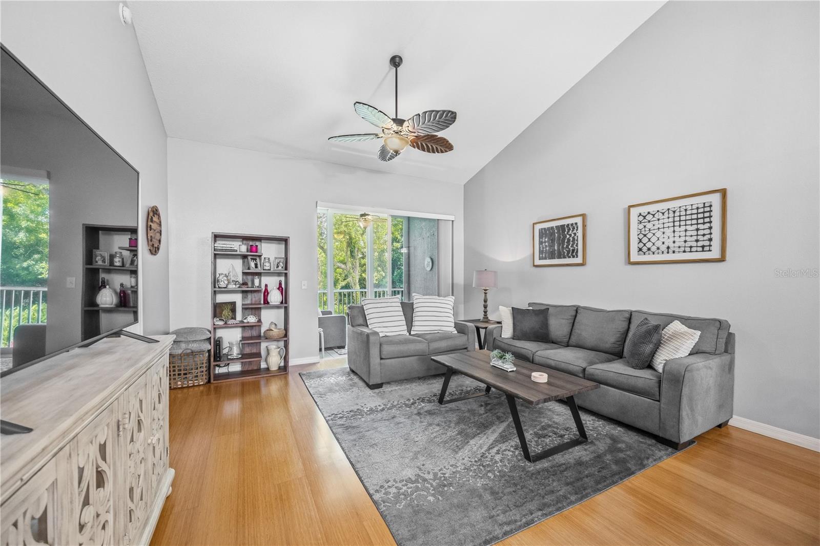 Image 6 of 67 For 4240 Breezeway Boulevard 321