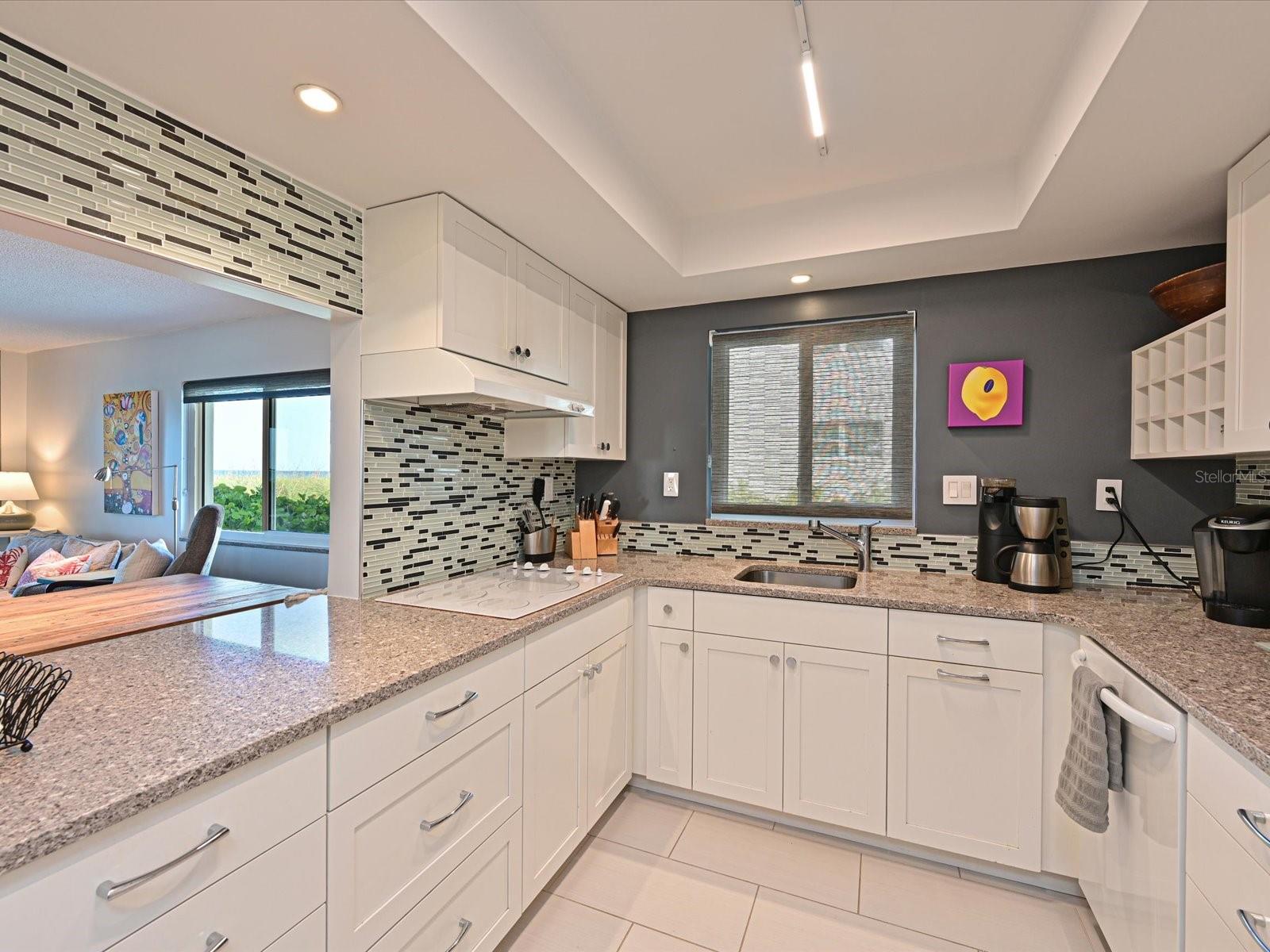 Image 14 of 29 For 5591 Gulf Of Mexico Drive 4