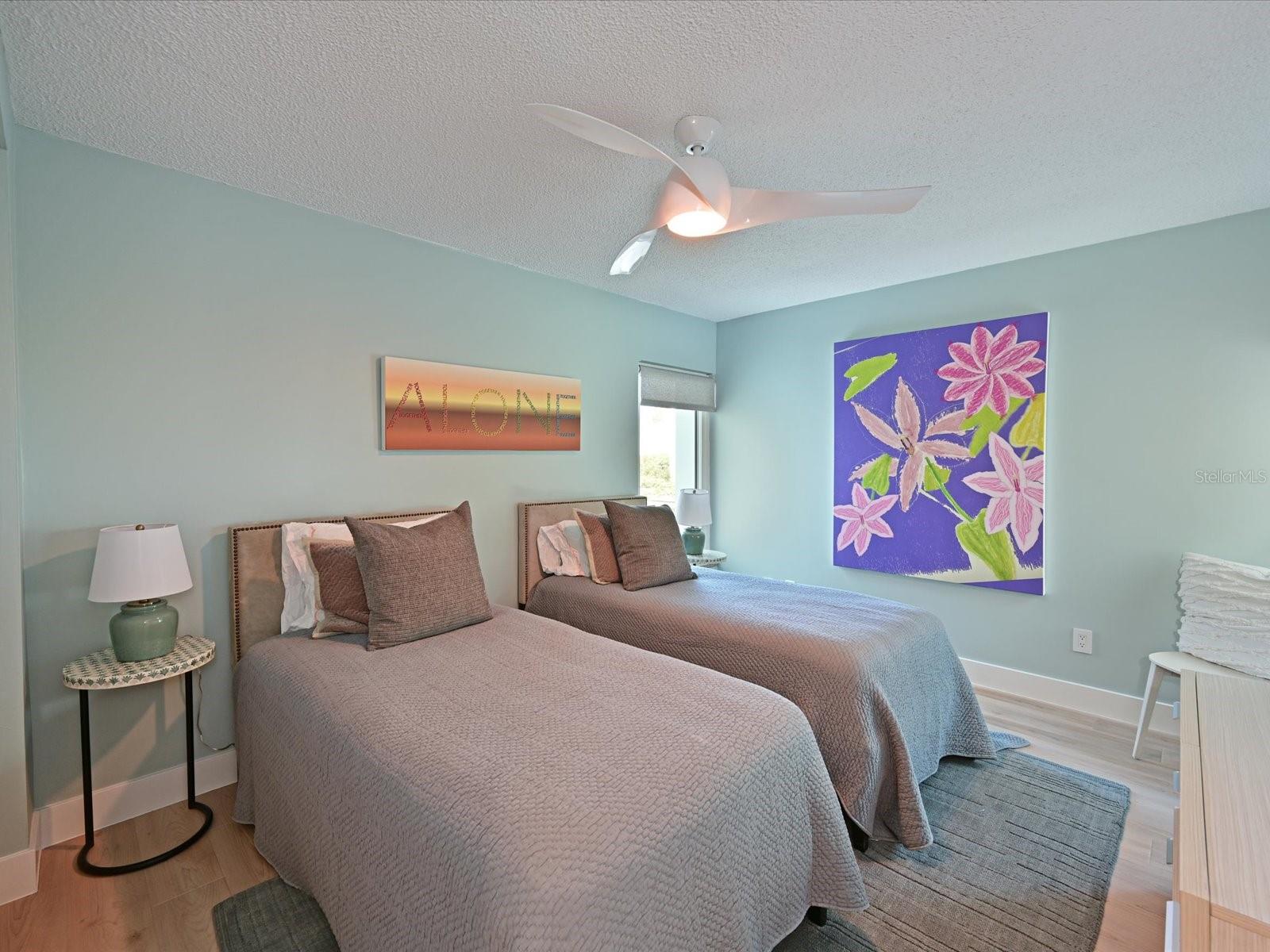 Image 24 of 29 For 5591 Gulf Of Mexico Drive 4