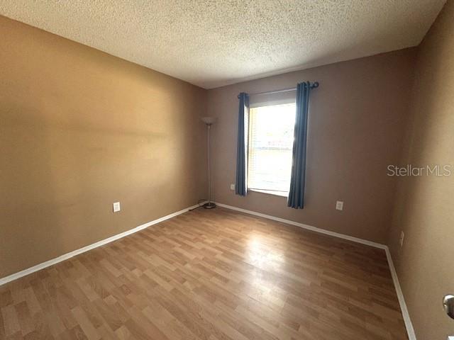 Image 17 of 31 For 5172 Island Date Street