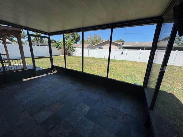 Image 23 of 31 For 5172 Island Date Street