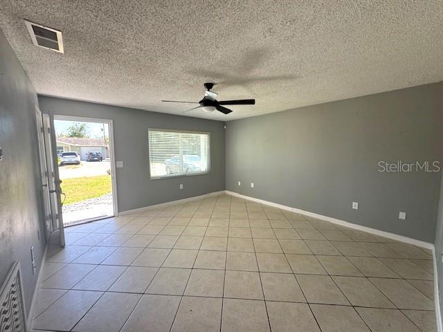 Image 3 of 31 For 5172 Island Date Street