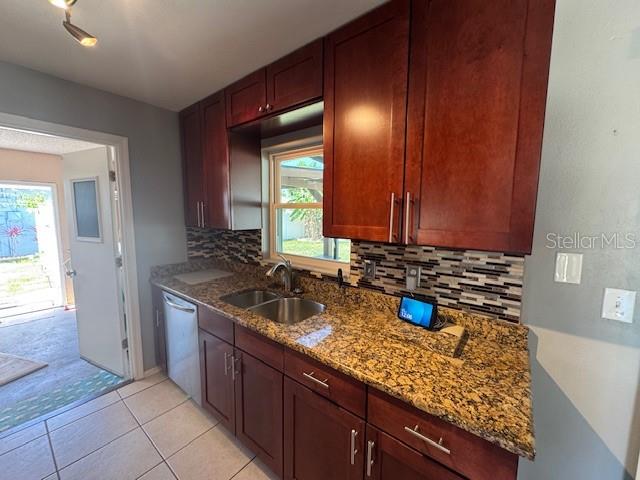 Image 9 of 31 For 5172 Island Date Street