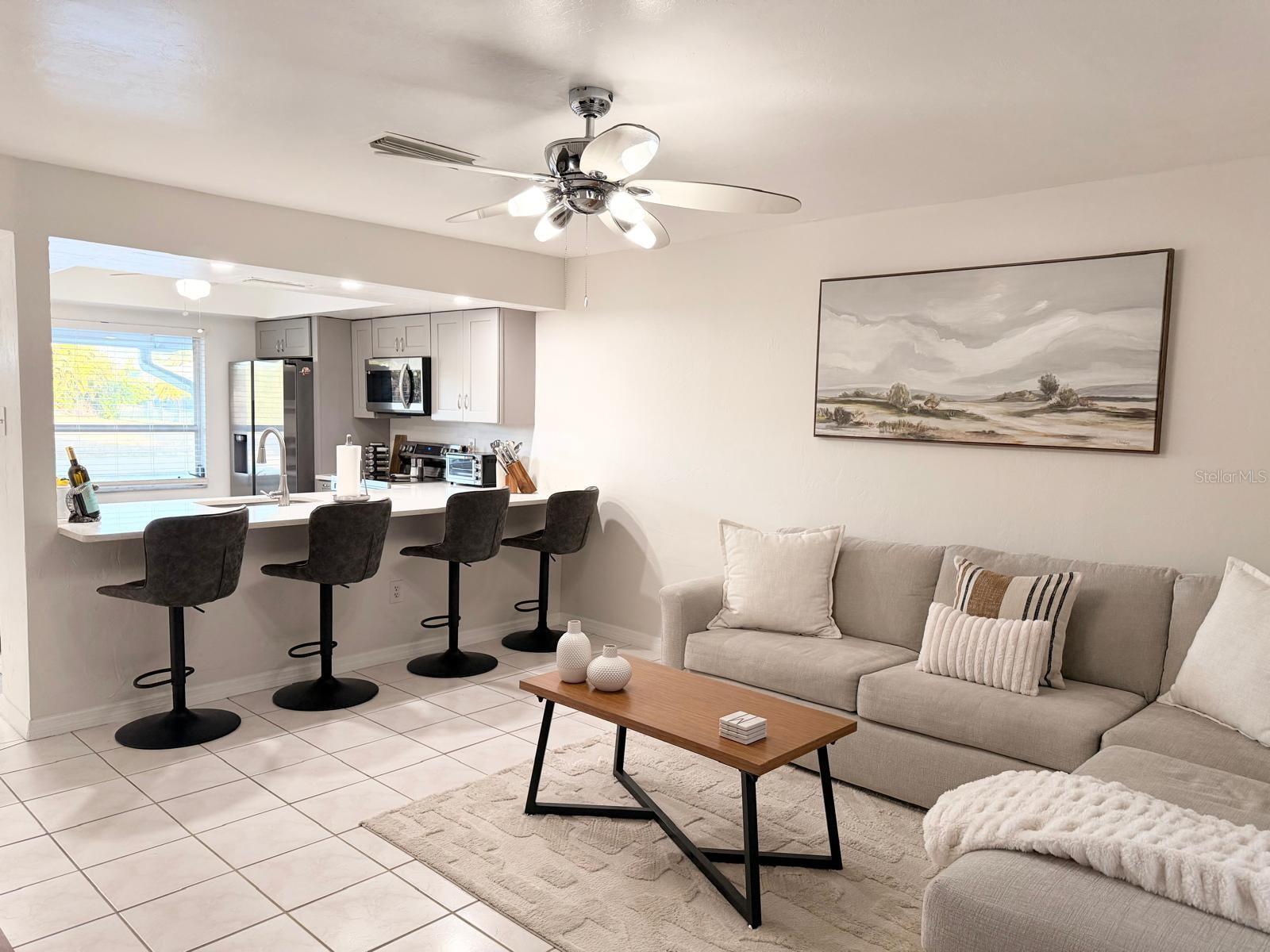 Image 14 of 33 For 5027 16th Place 102