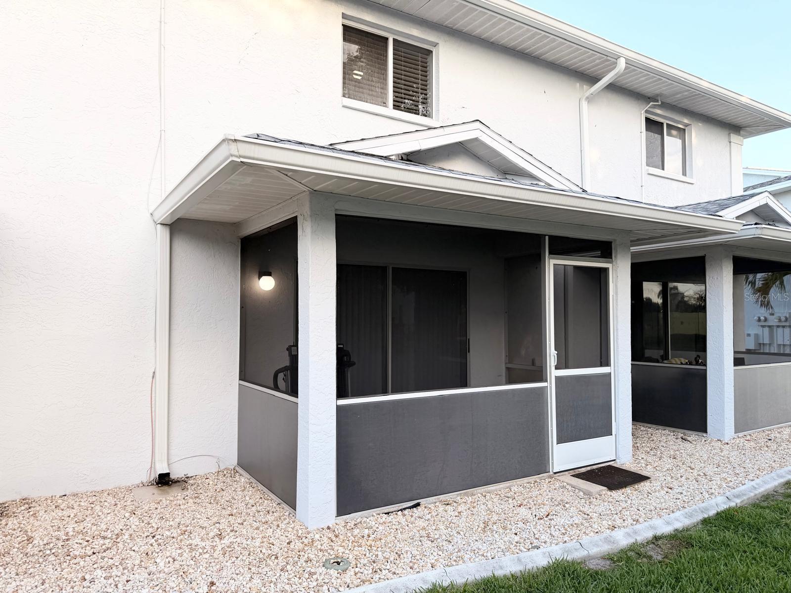 Image 29 of 33 For 5027 16th Place 102