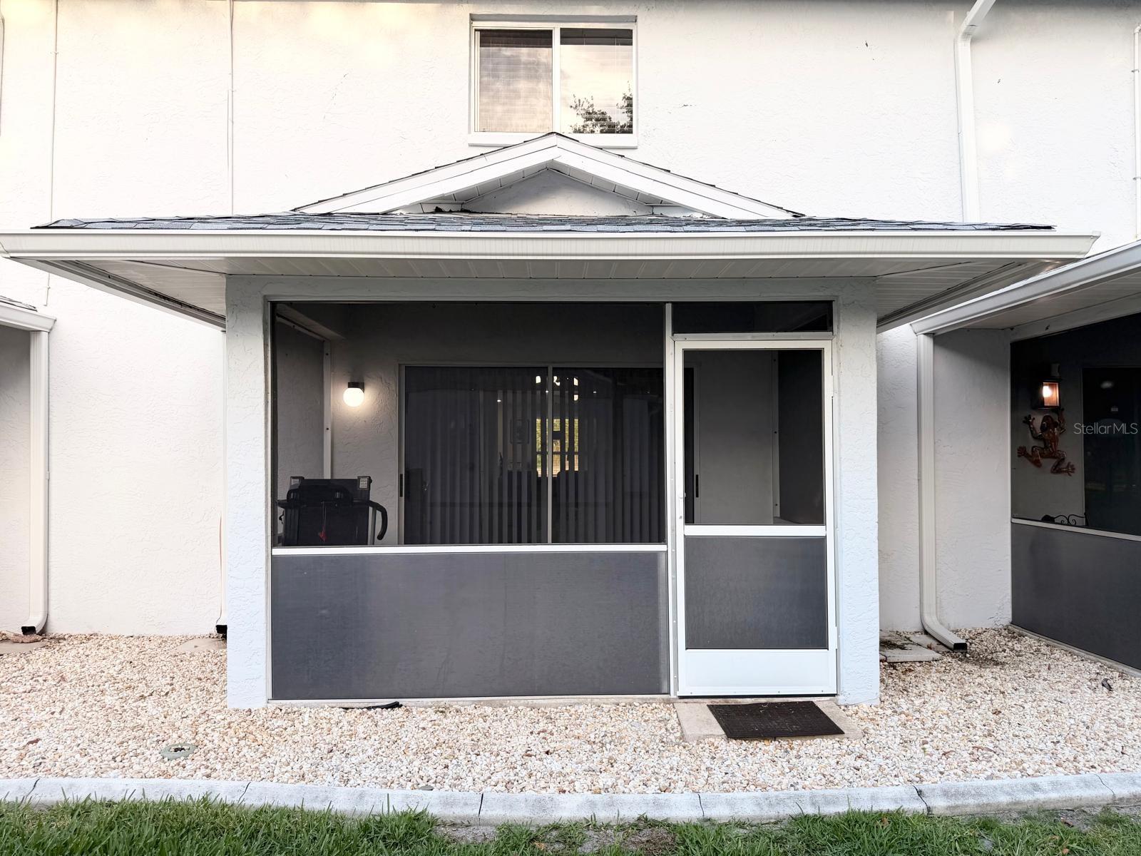 Image 30 of 33 For 5027 16th Place 102