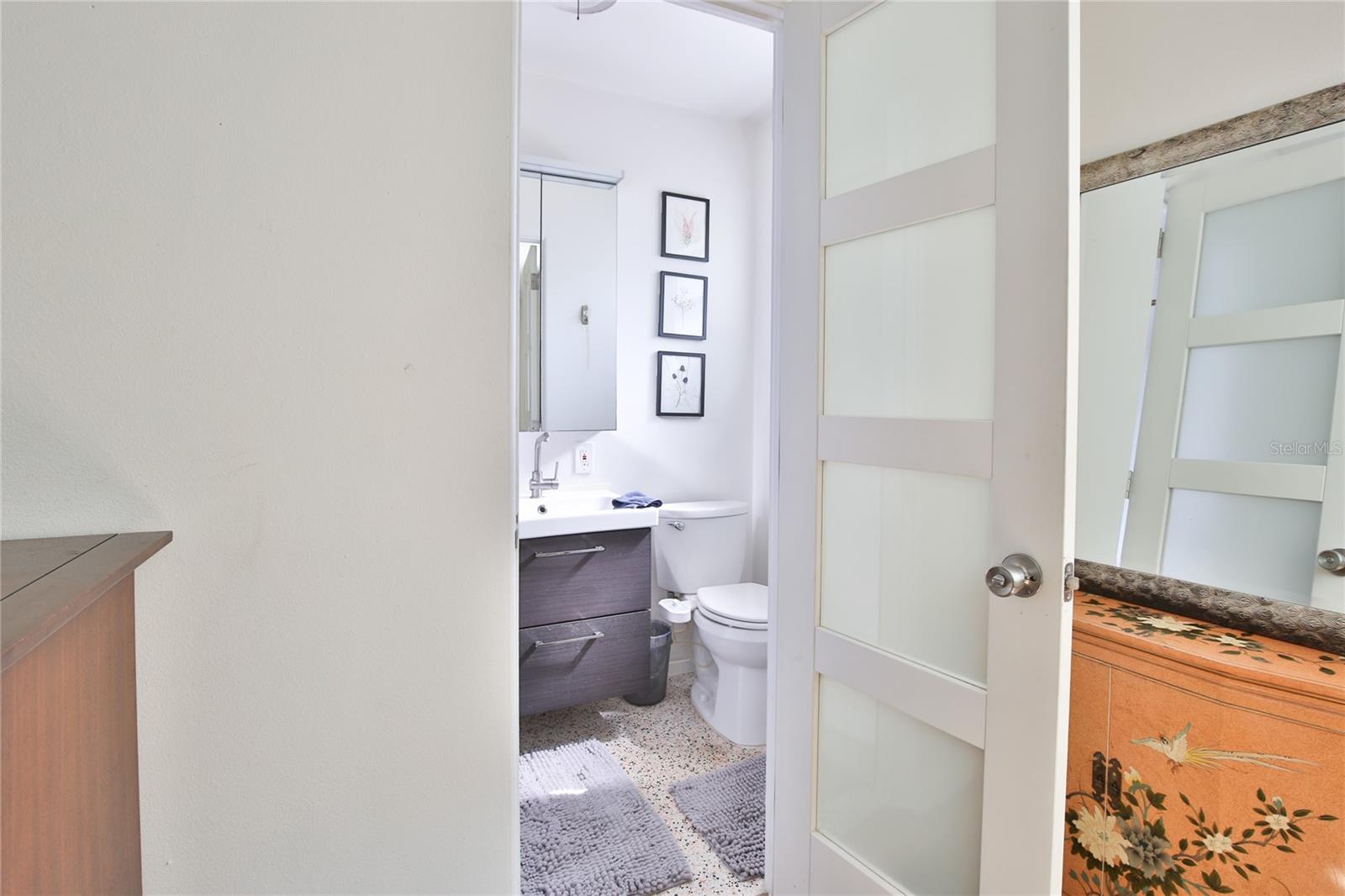 Image 15 of 36 For 1138 47th Street