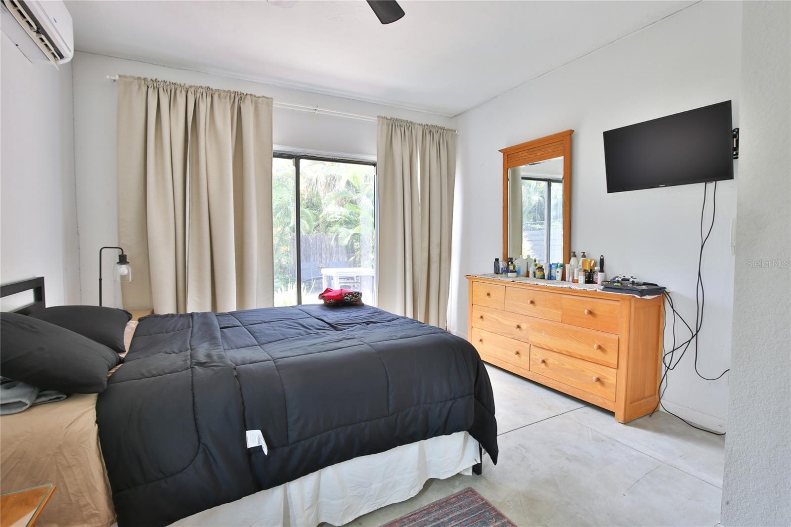 Image 21 of 36 For 1138 47th Street