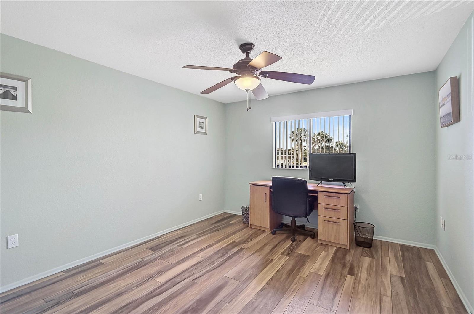 Image 23 of 37 For 1697 Northampton Street 1699-d