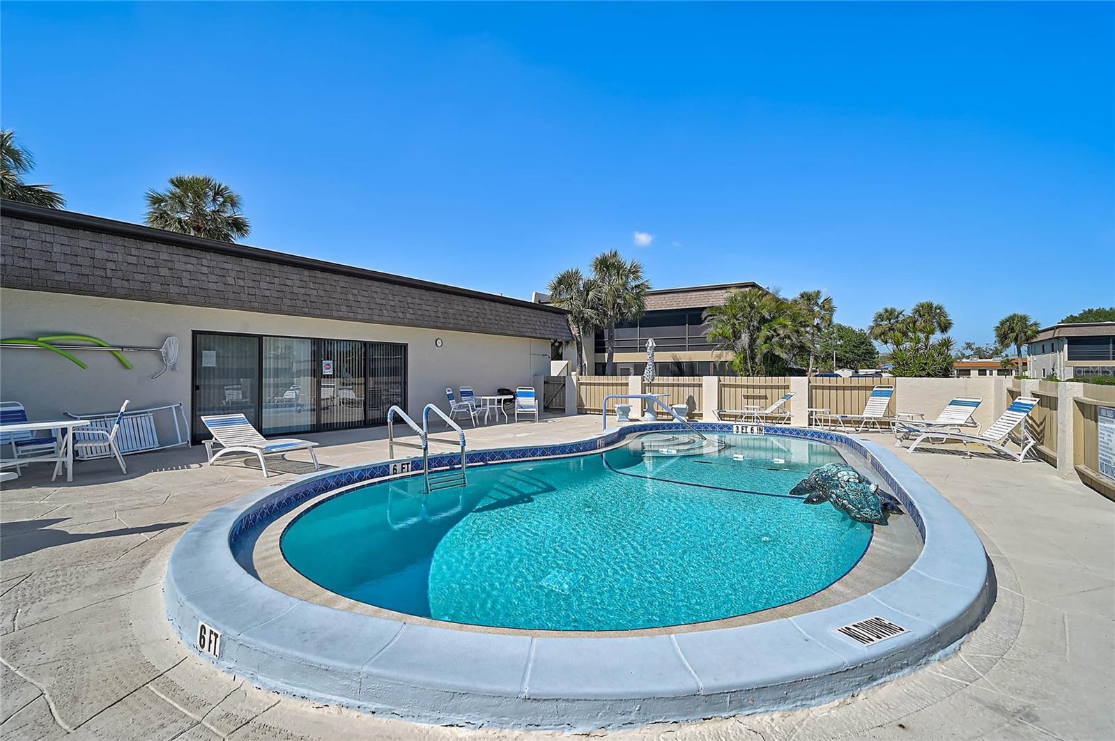 Image 34 of 37 For 1697 Northampton Street 1699-d