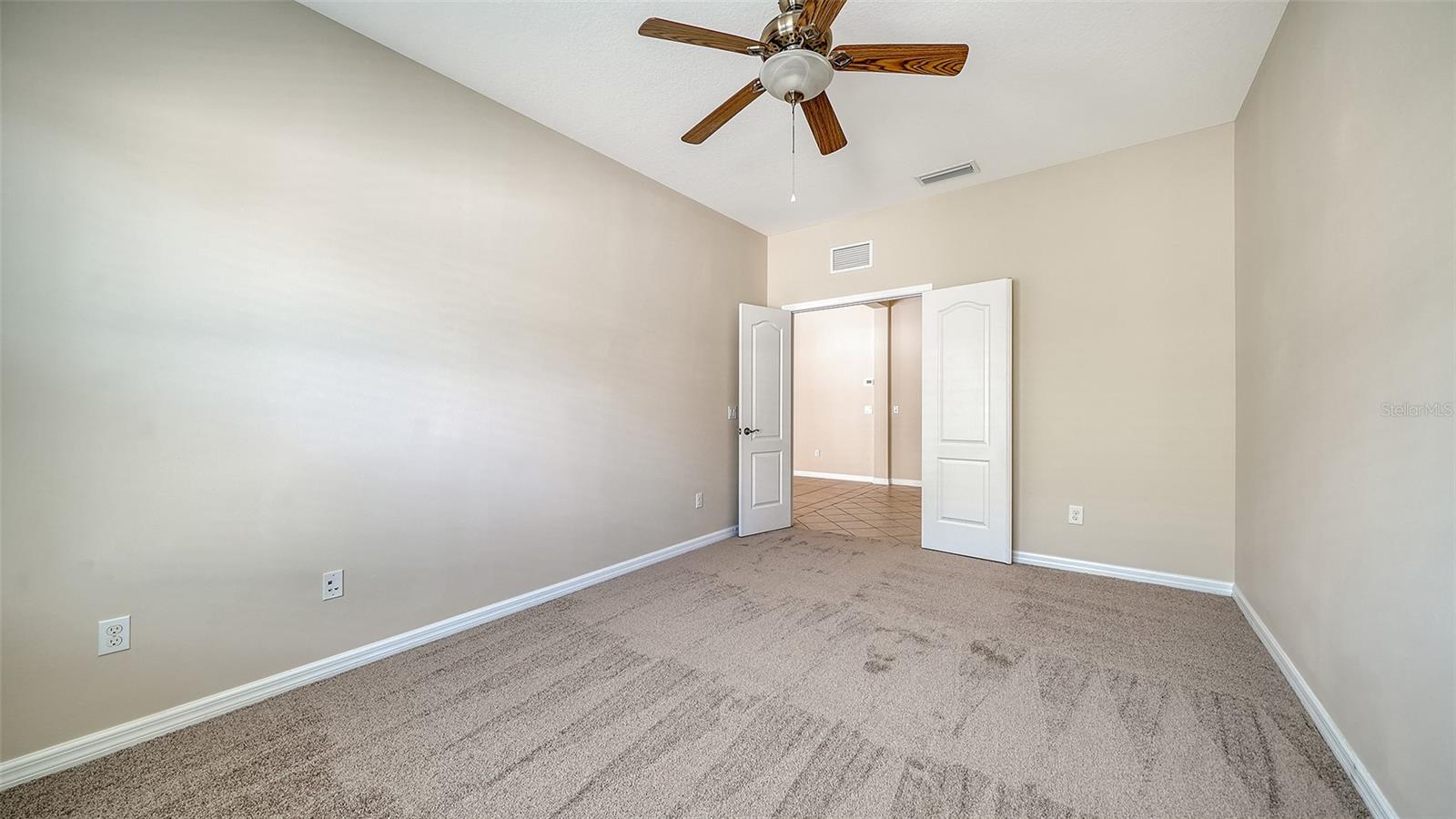 Image 26 of 53 For 1424 Blue Horizon Circle