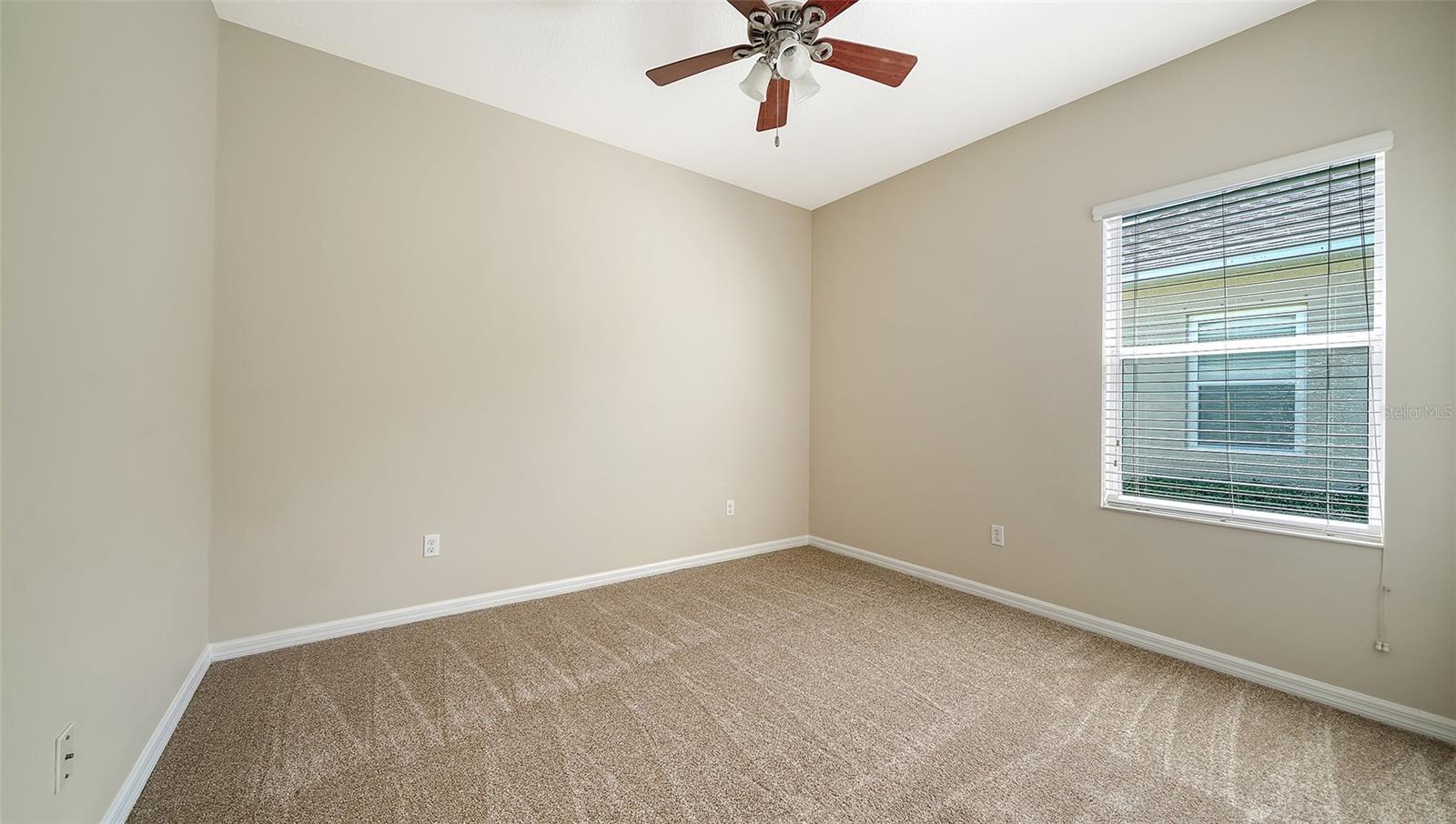 Image 27 of 53 For 1424 Blue Horizon Circle