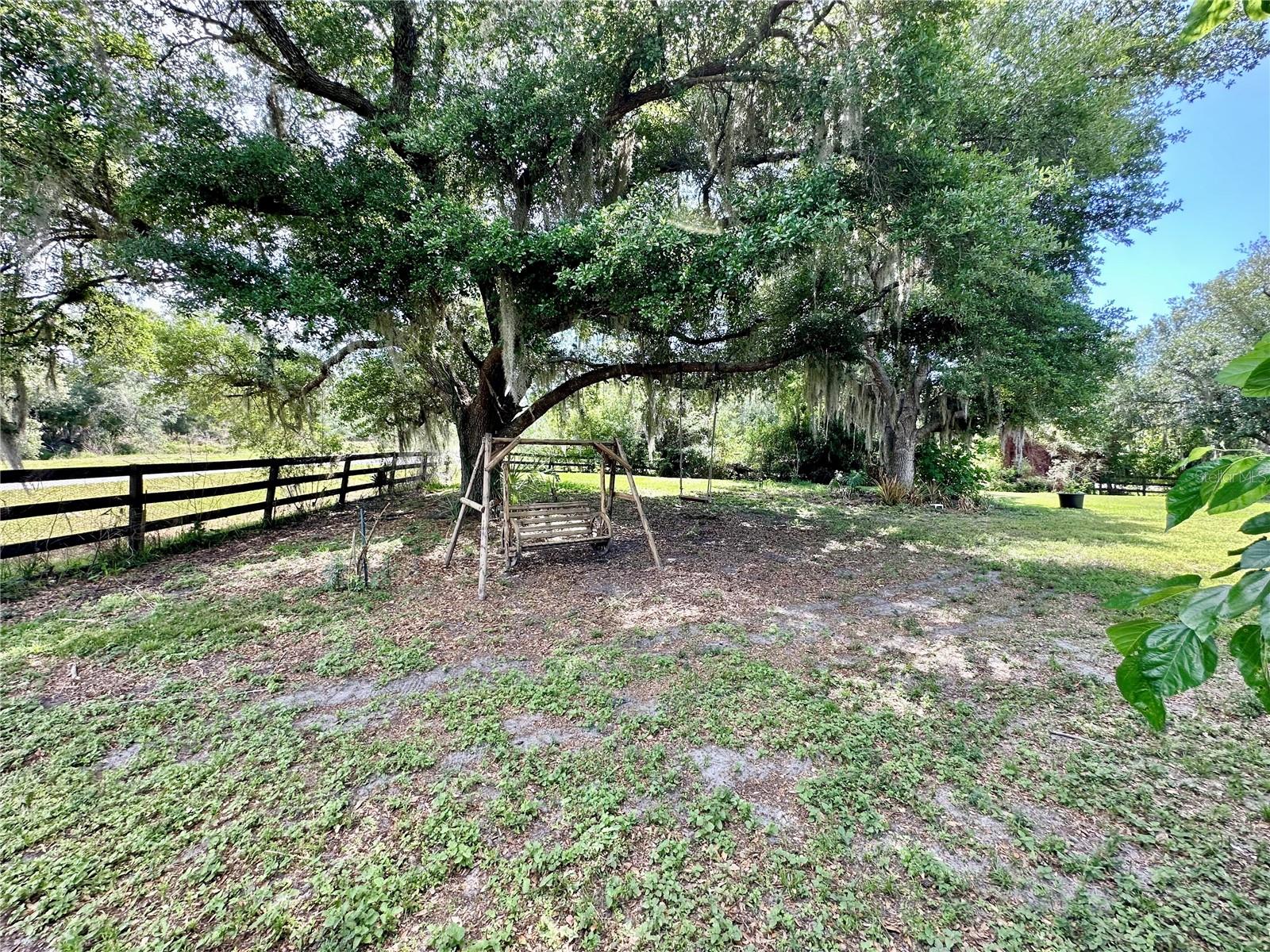 Image 2 of 70 For 7759 Estates Drive