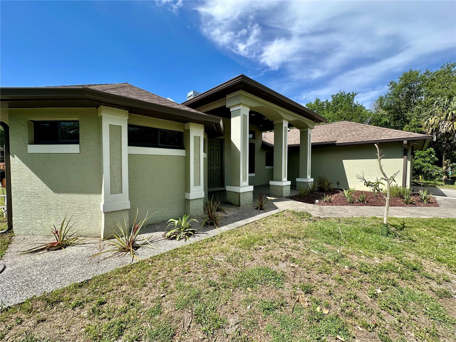 Image 3 of 70 For 7759 Estates Drive