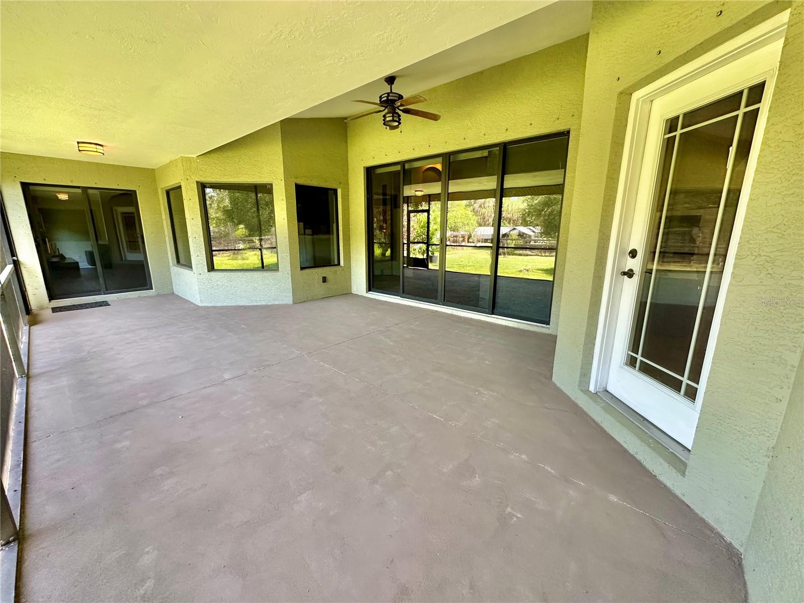 Image 32 of 70 For 7759 Estates Drive