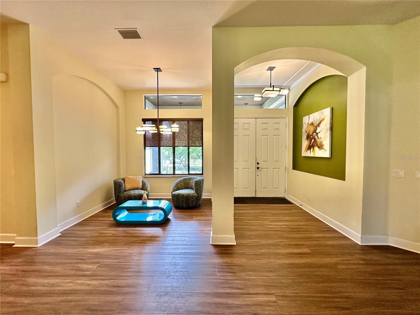 Image 9 of 70 For 7759 Estates Drive