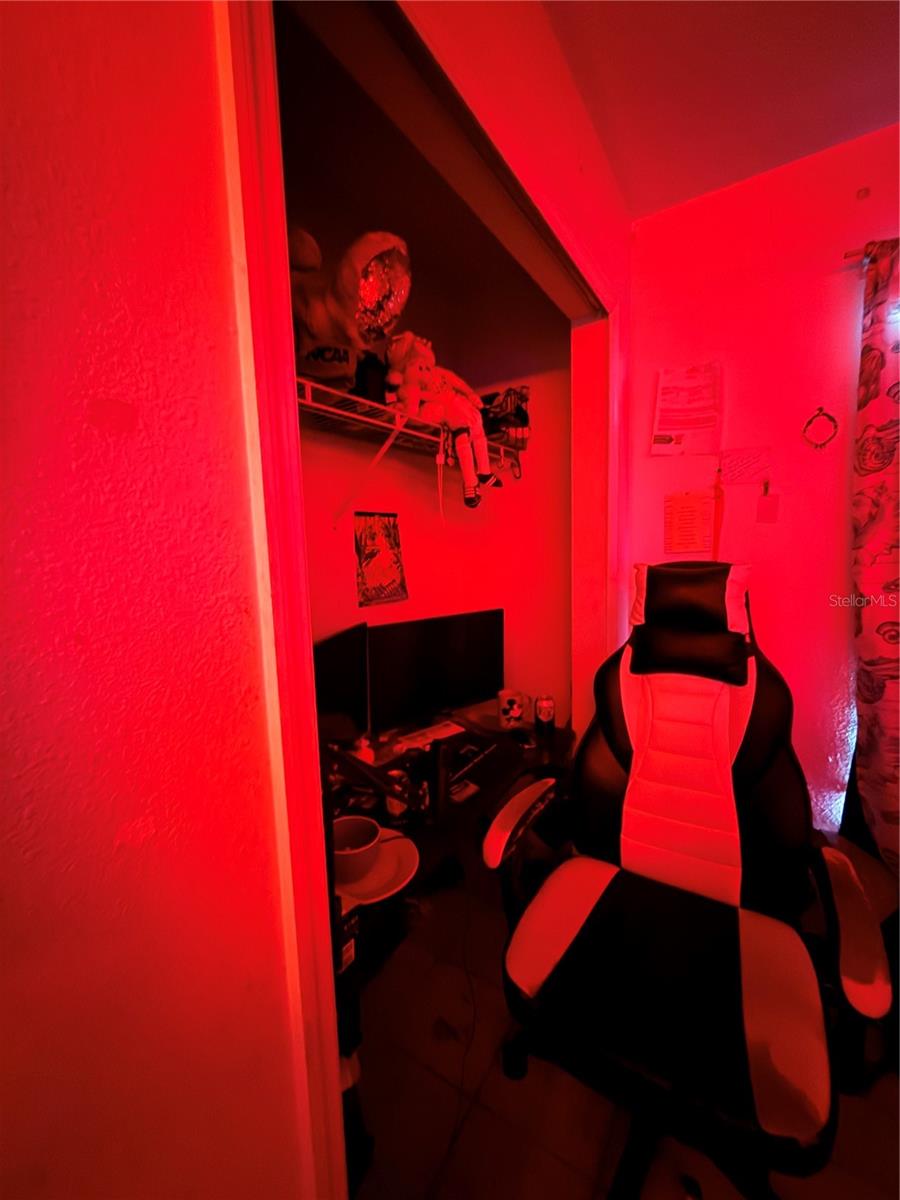 Image 16 of 45 For 1104 67th Avenue W