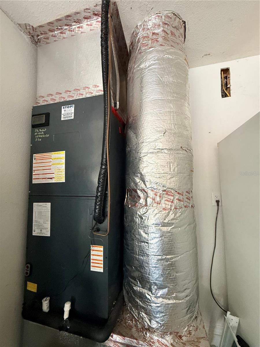 Image 26 of 45 For 1104 67th Avenue W