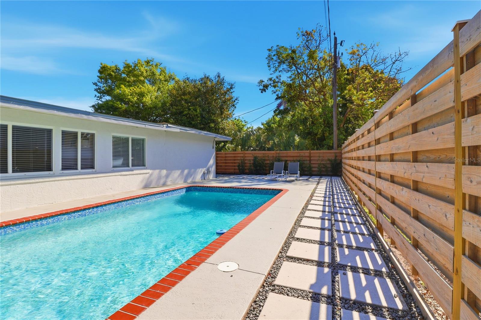 Image 16 of 69 For 630 Corwood Drive