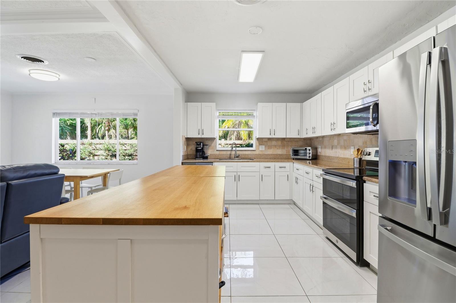 Image 25 of 69 For 630 Corwood Drive