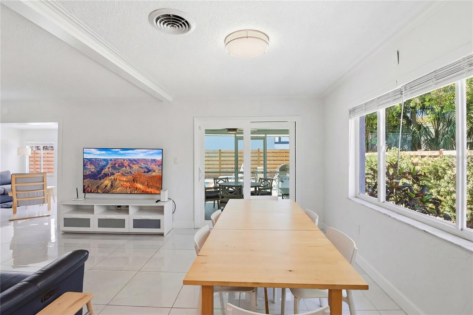 Image 26 of 69 For 630 Corwood Drive