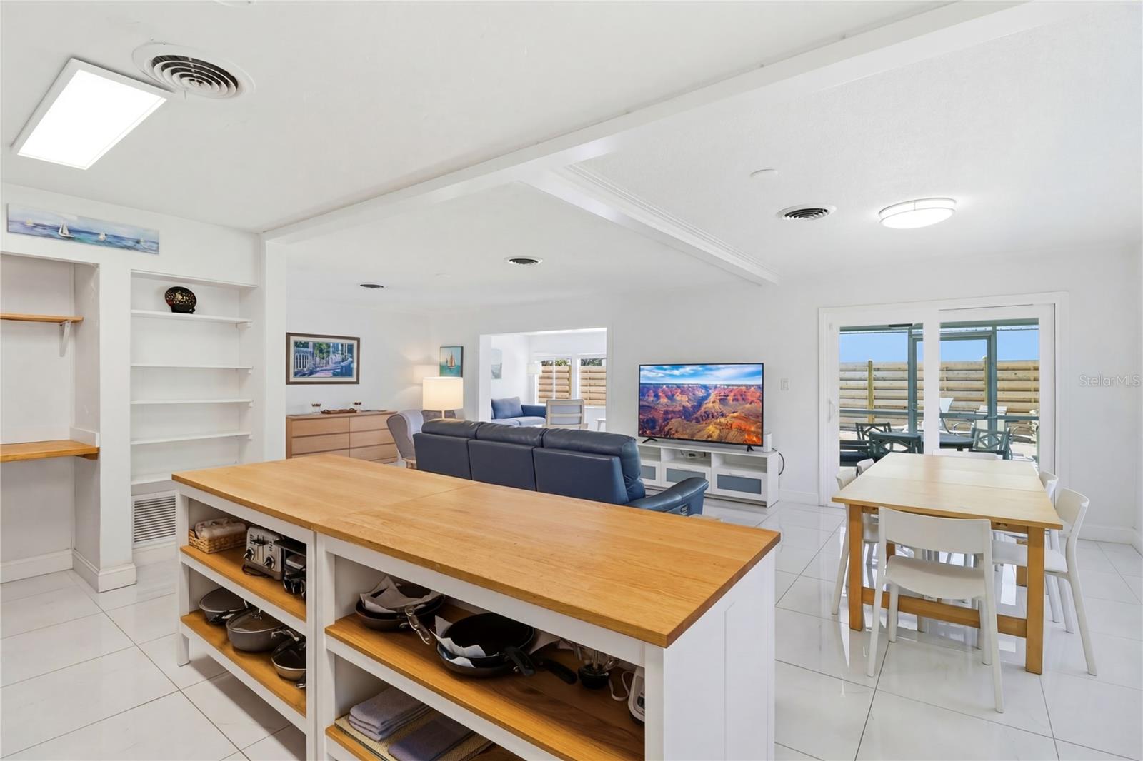 Image 27 of 69 For 630 Corwood Drive