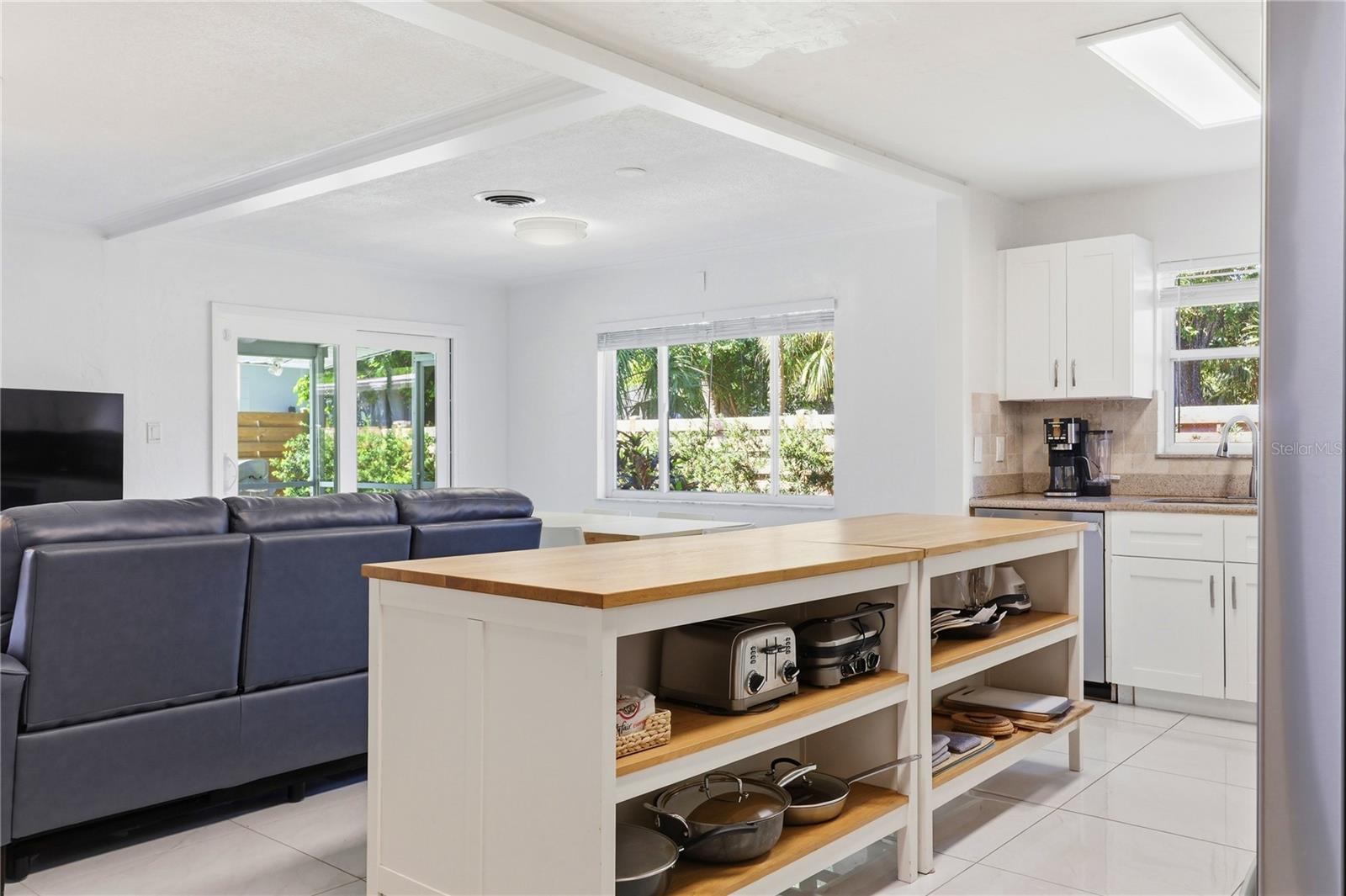 Image 29 of 69 For 630 Corwood Drive