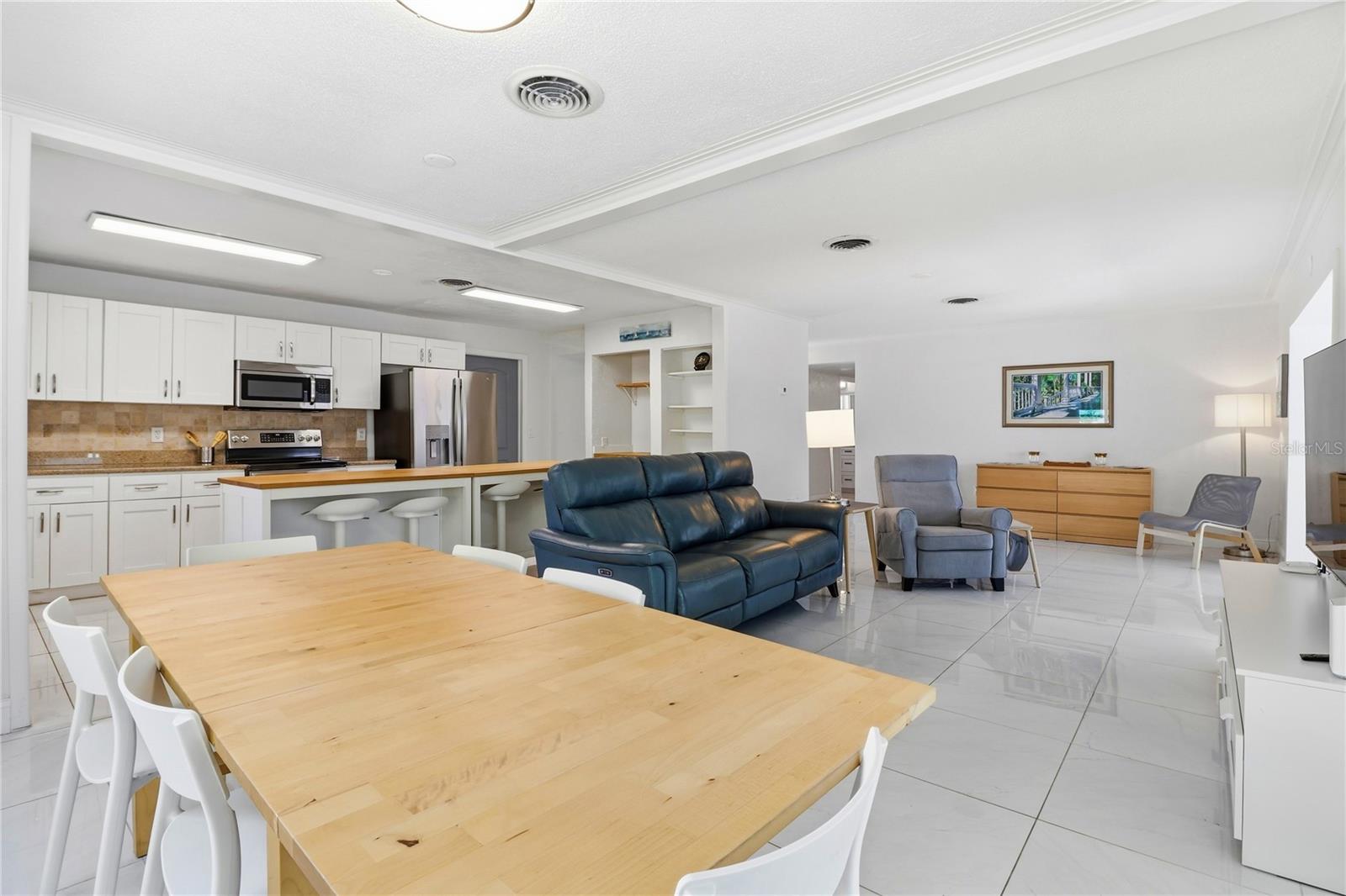 Image 31 of 69 For 630 Corwood Drive