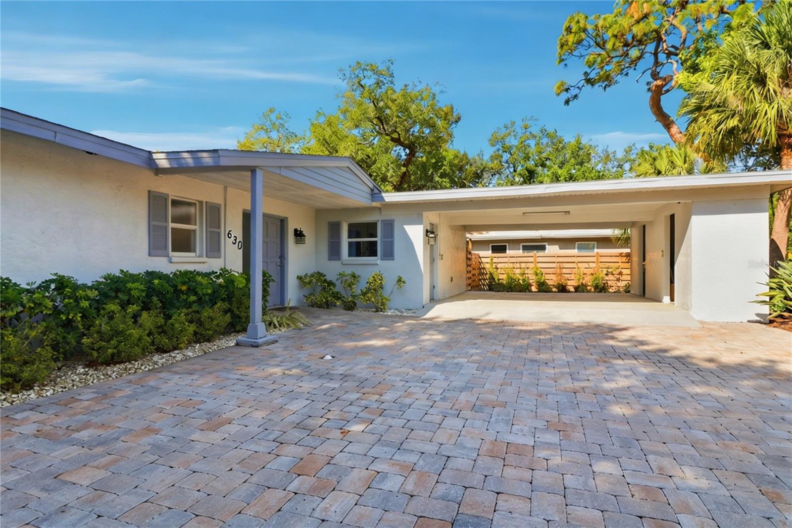 Image 4 of 69 For 630 Corwood Drive