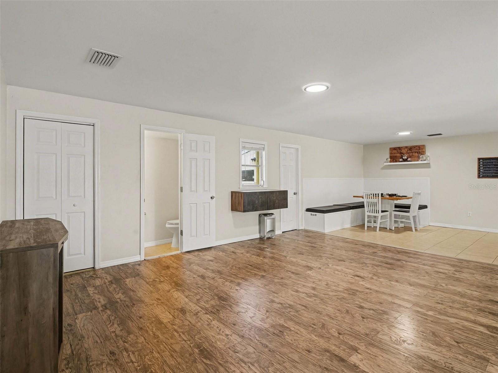 Image 15 of 56 For 704 Lockwood Ridge Road