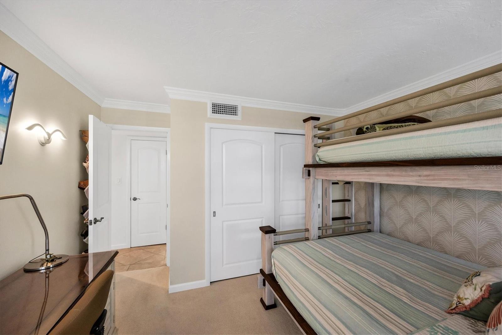 Image 27 of 50 For 4485 Gulf Of Mexico Drive 804