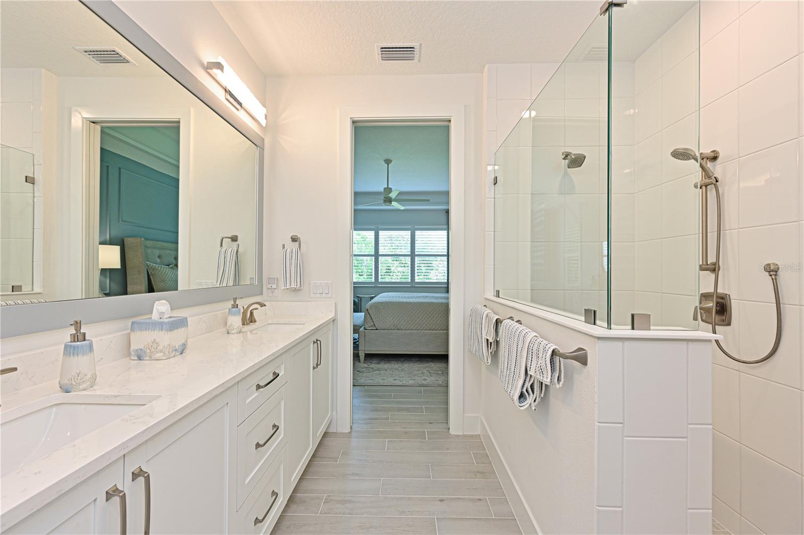 Image 25 of 68 For 8084 Slipway Drive