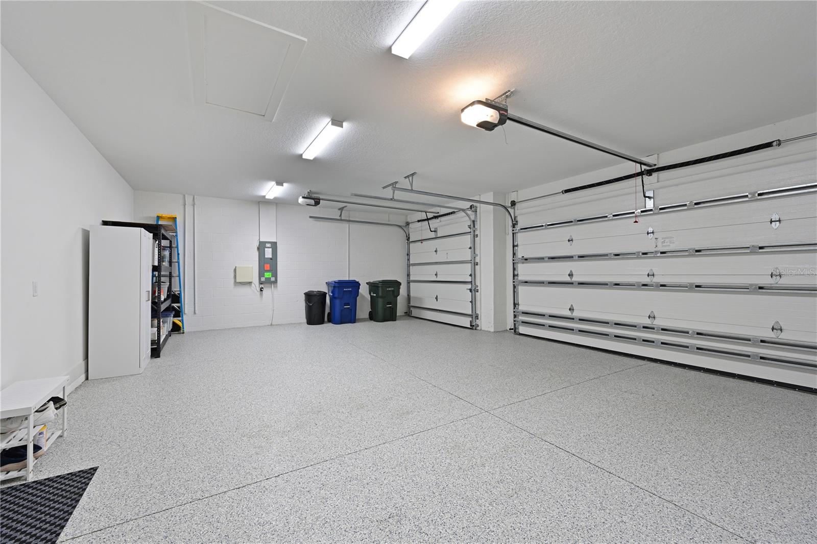 Image 32 of 68 For 8084 Slipway Drive
