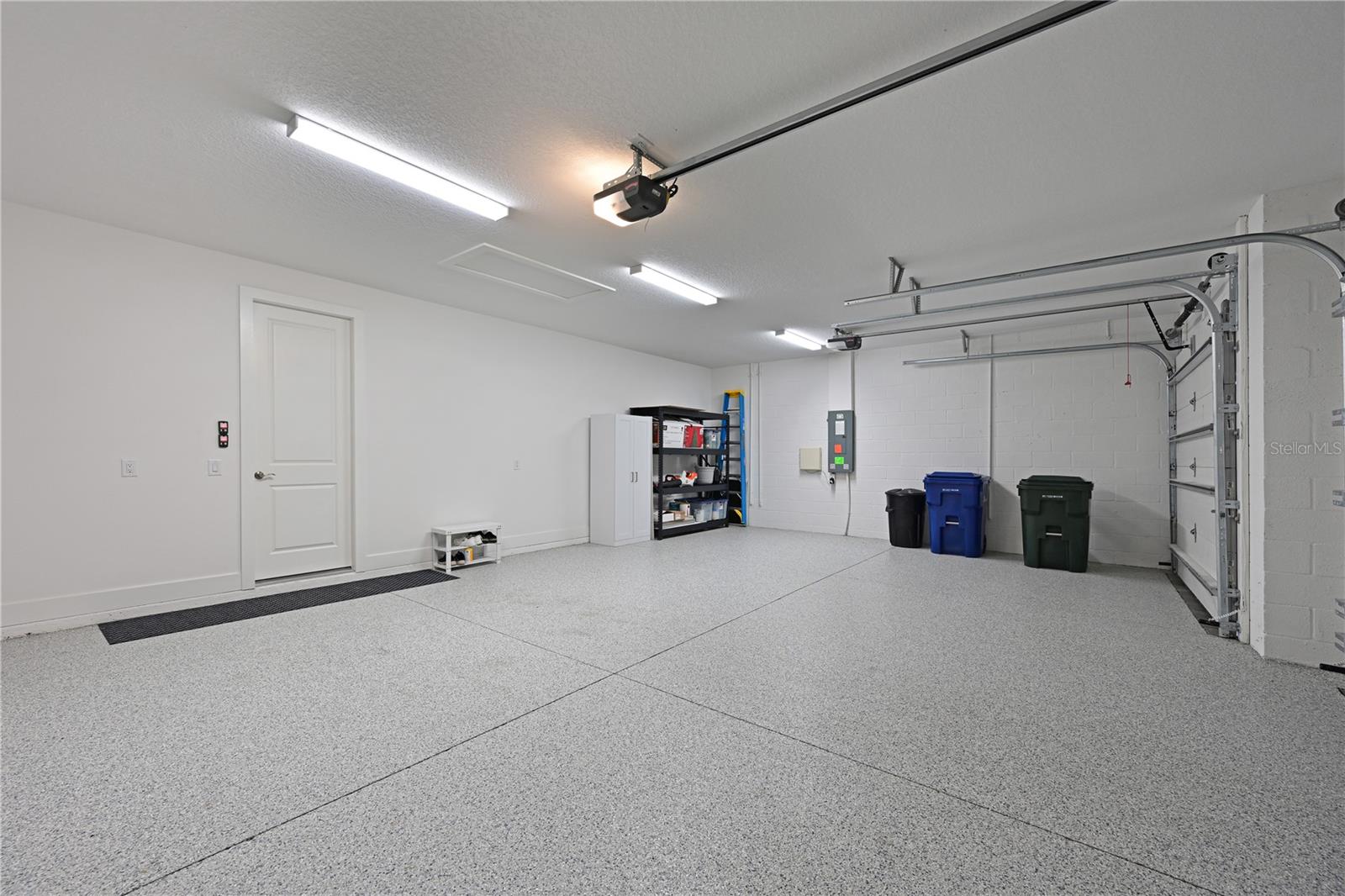 Image 33 of 68 For 8084 Slipway Drive