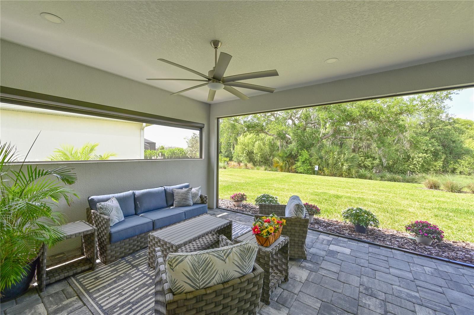 Image 38 of 68 For 8084 Slipway Drive
