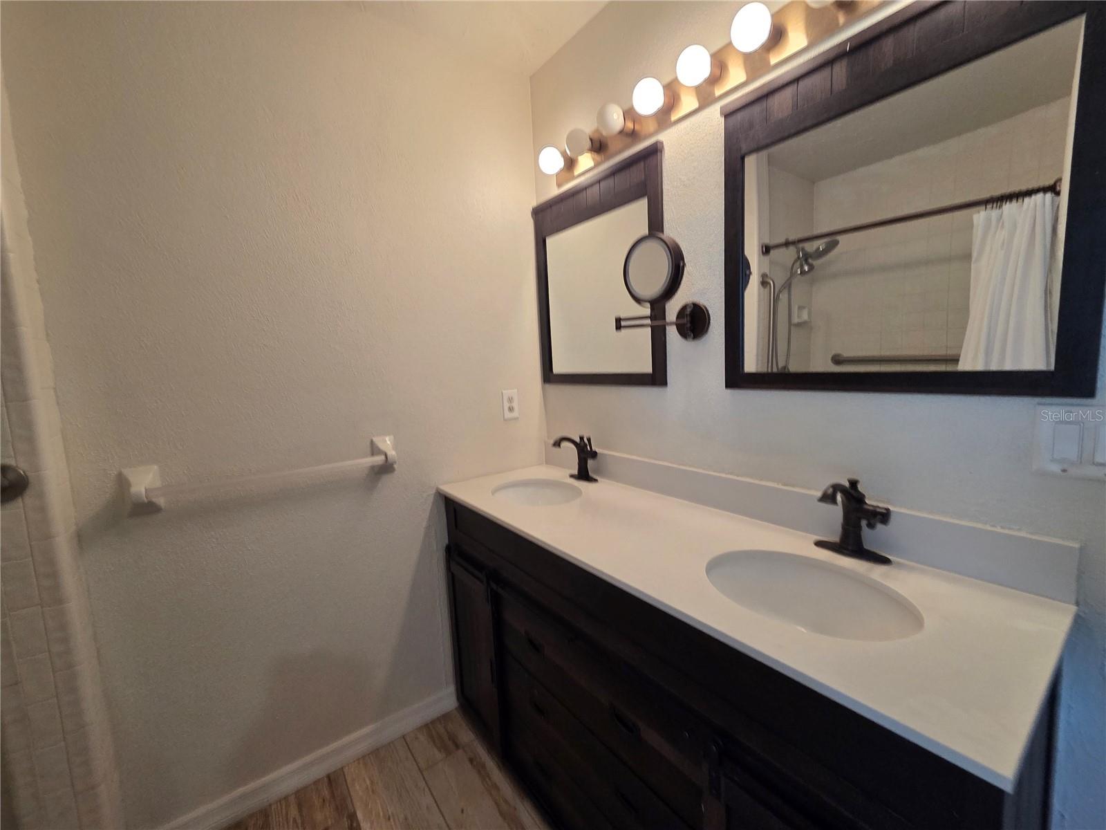 Image 25 of 65 For 7783 Saddle Creek Trail