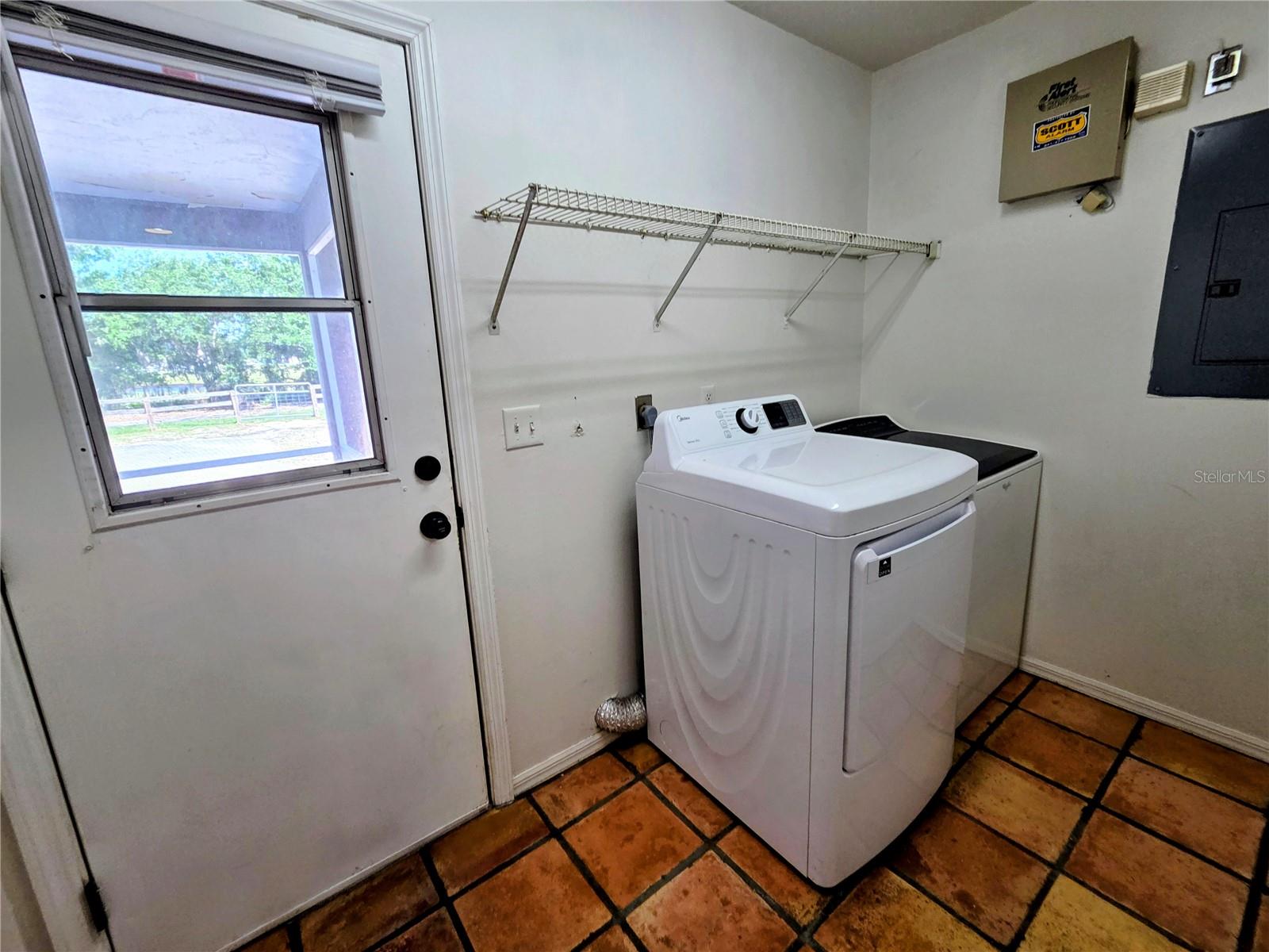 Image 46 of 65 For 7783 Saddle Creek Trail