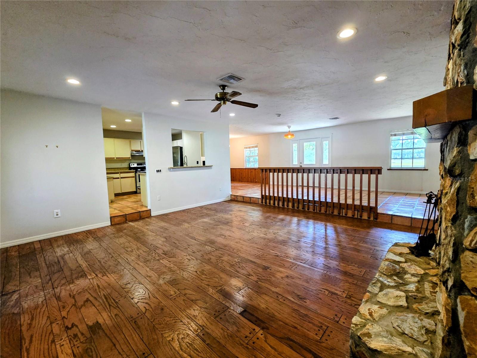 Image 7 of 65 For 7783 Saddle Creek Trail