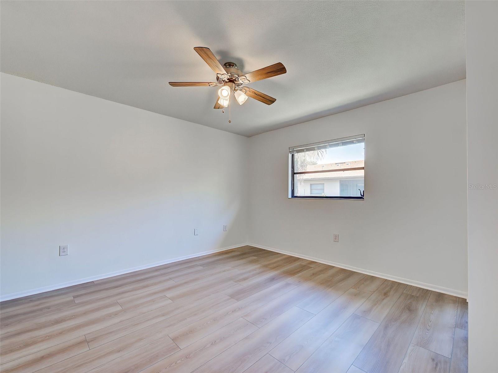 Image 18 of 58 For 7237 Cloister Drive # 207