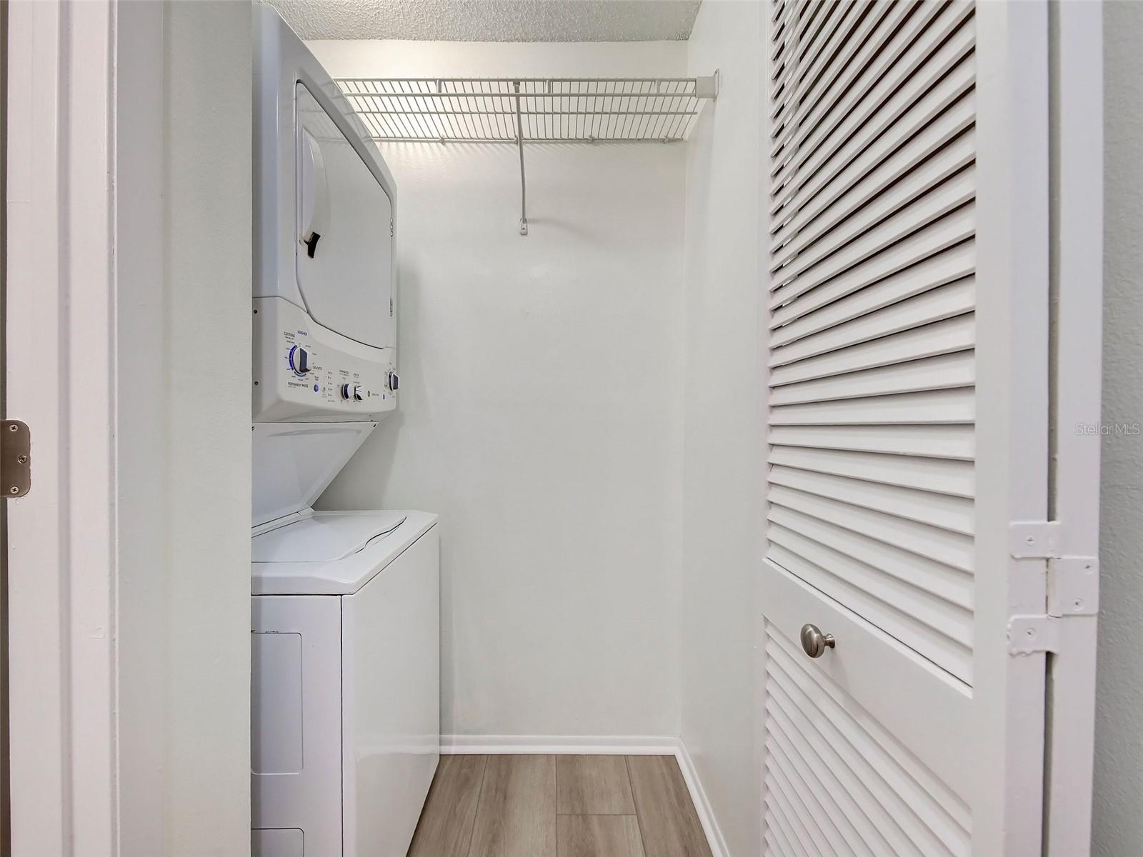 Image 23 of 58 For 7237 Cloister Drive # 207