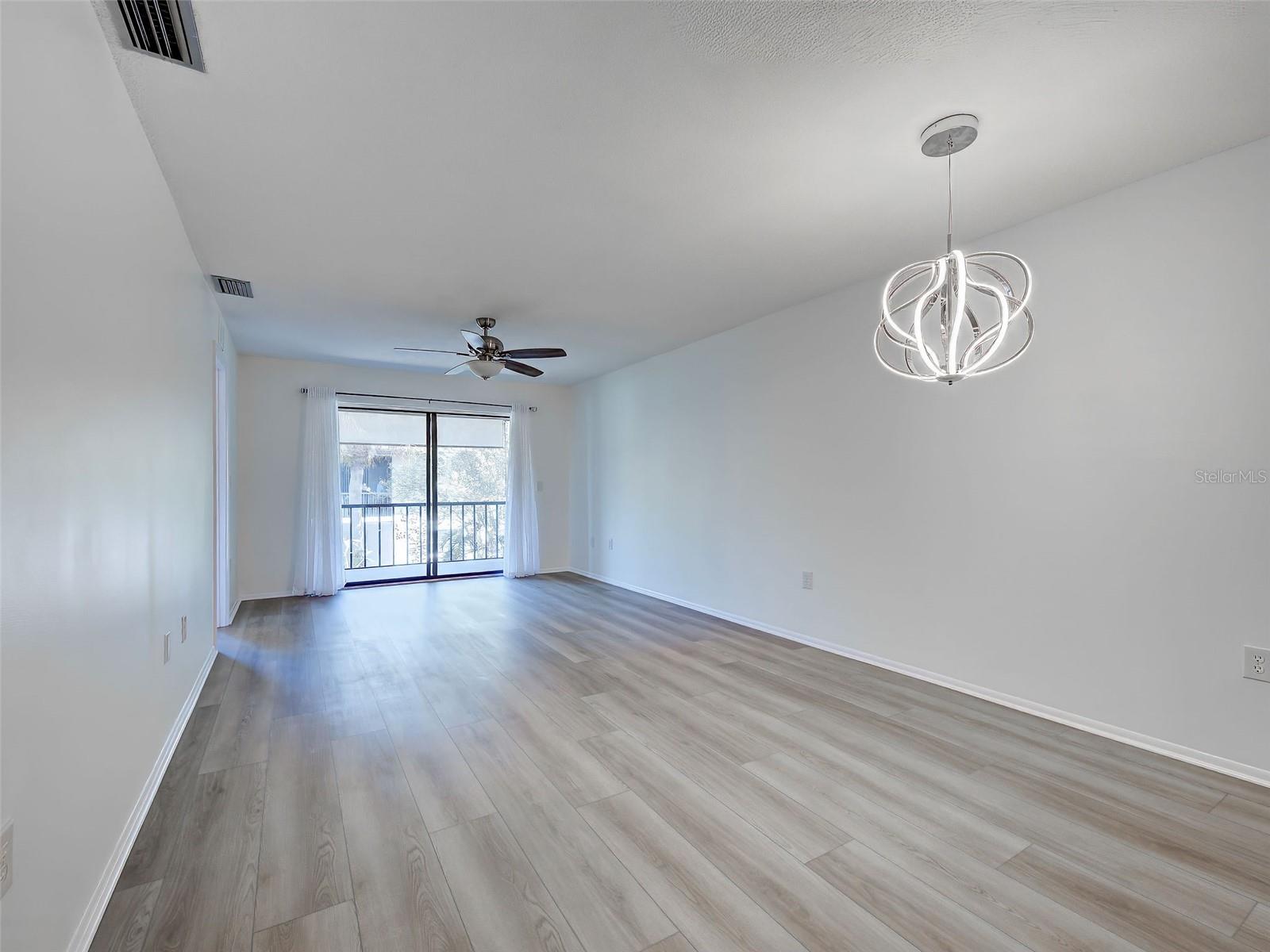 Image 5 of 58 For 7237 Cloister Drive # 207