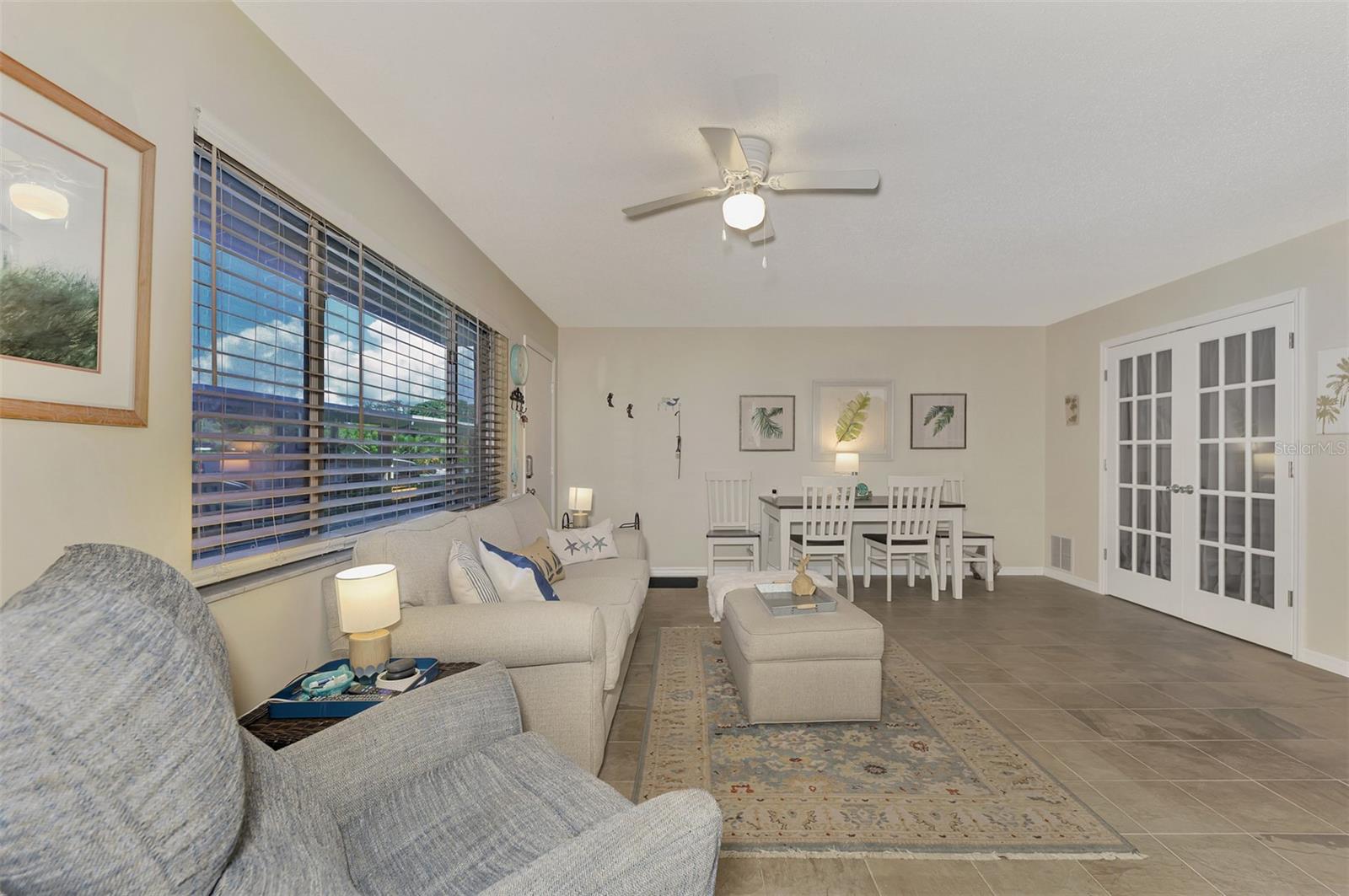 Image 18 of 41 For 4460 Ironwood Circle 102a