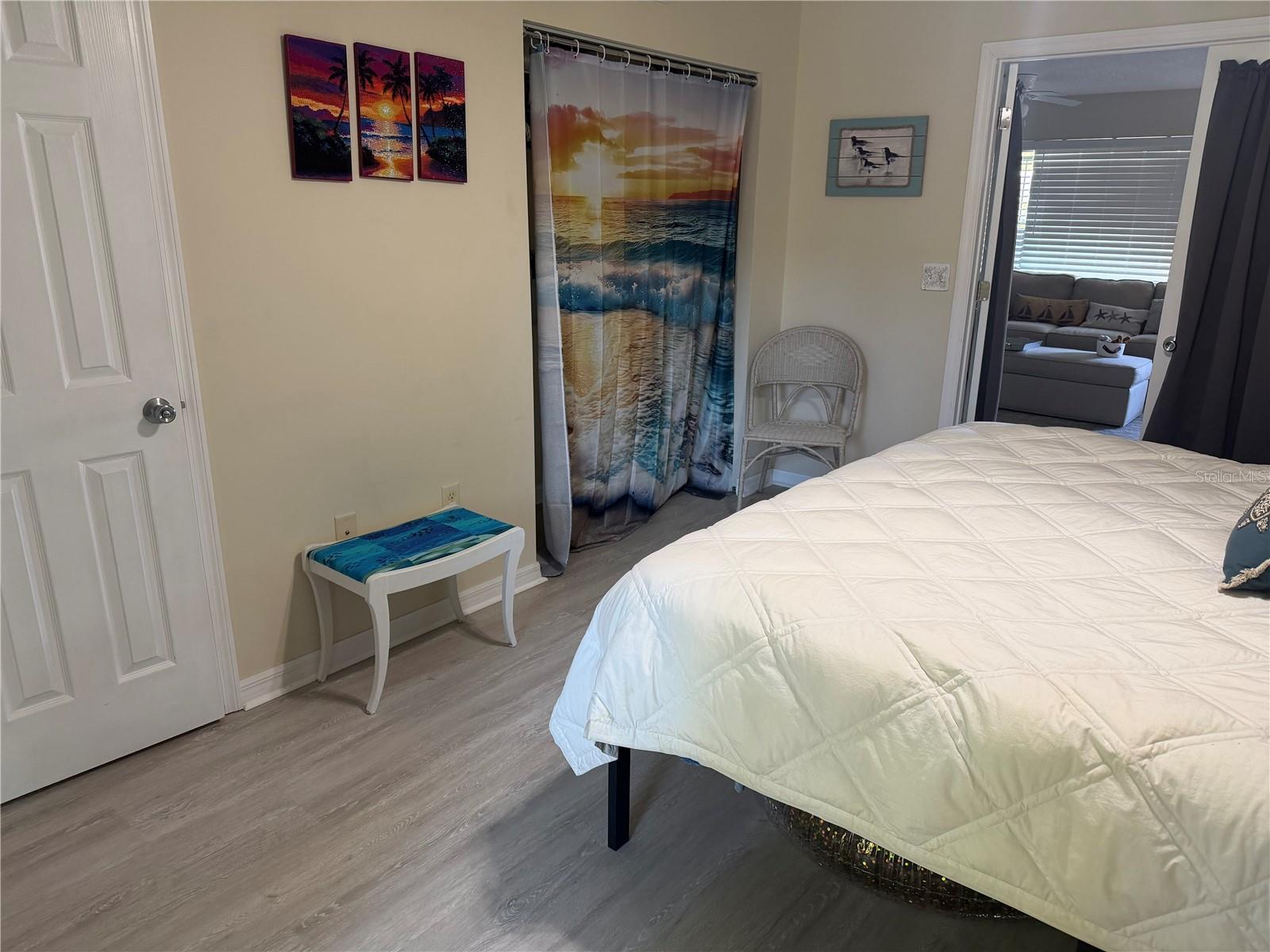 Image 19 of 41 For 4460 Ironwood Circle 102a