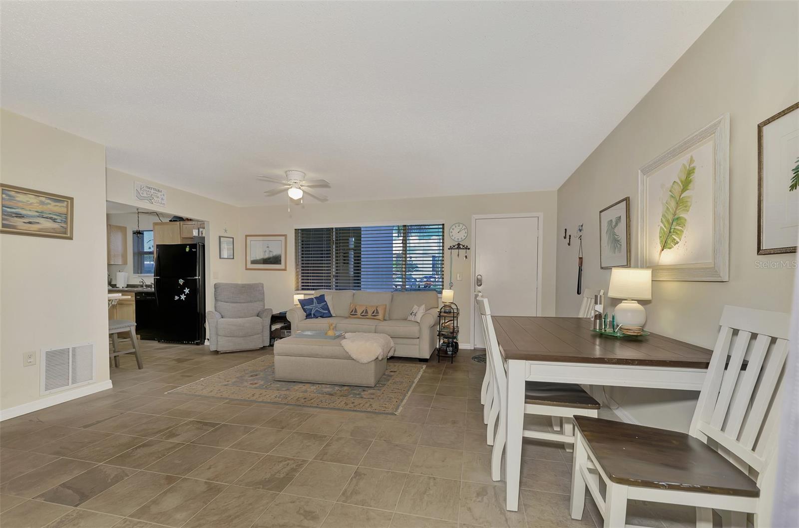 Image 7 of 41 For 4460 Ironwood Circle 102a