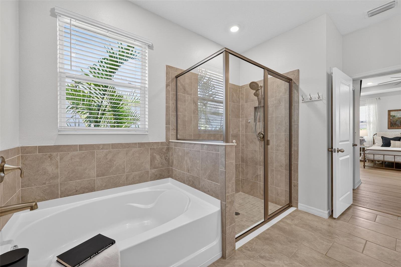 Image 11 of 62 For 5667 Woodland Sage Drive