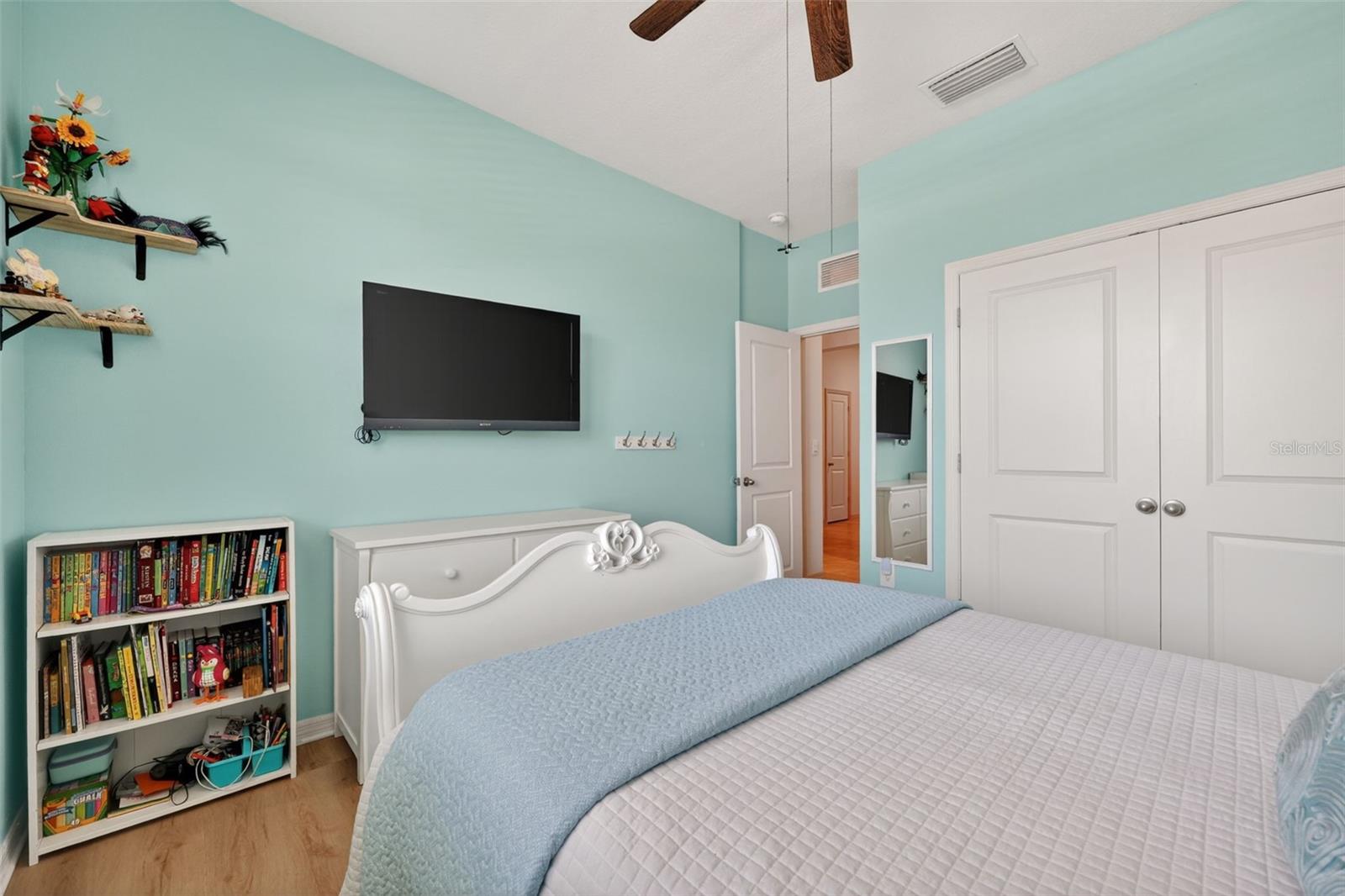 Image 29 of 62 For 5667 Woodland Sage Drive