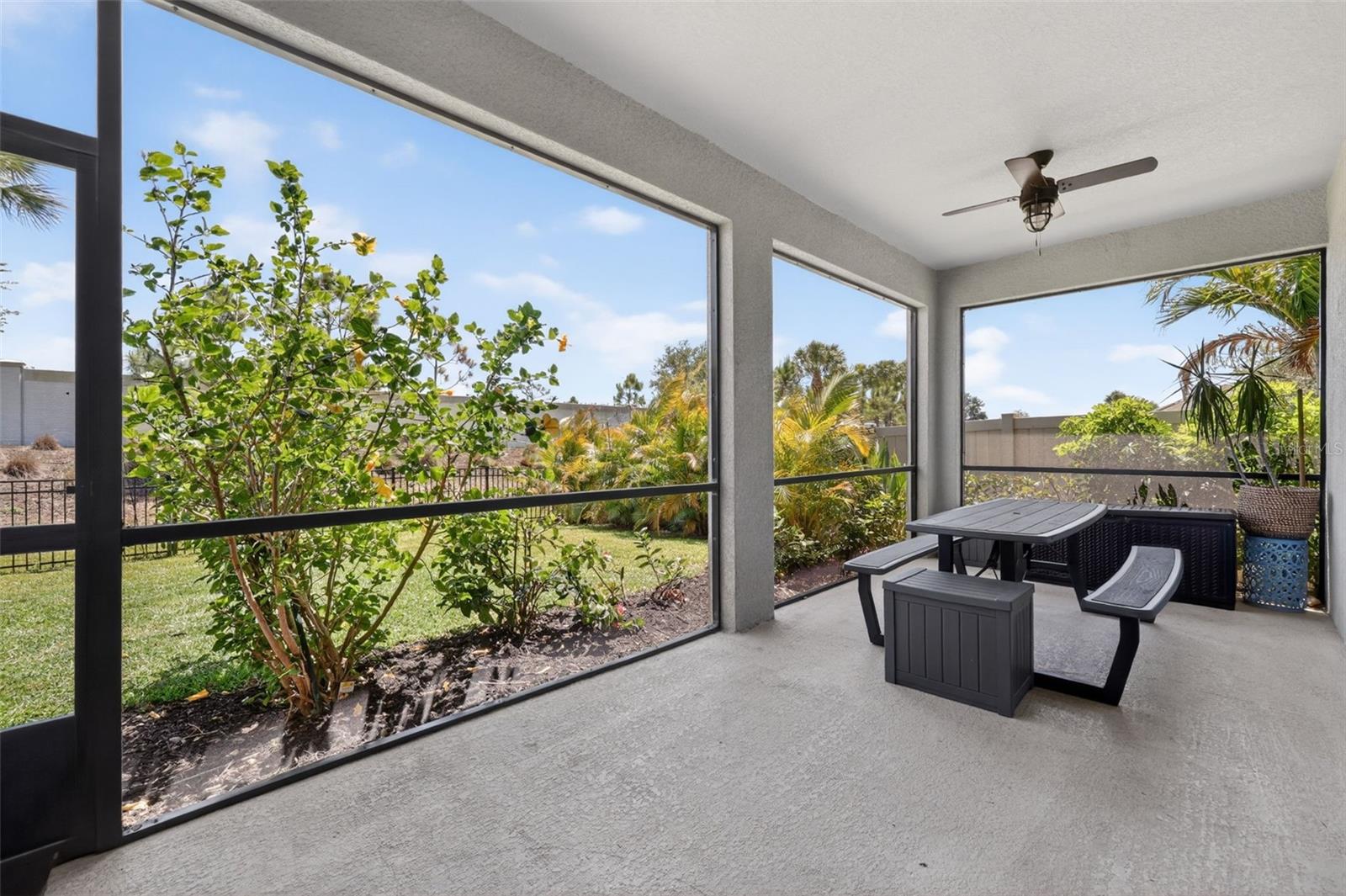 Image 38 of 62 For 5667 Woodland Sage Drive