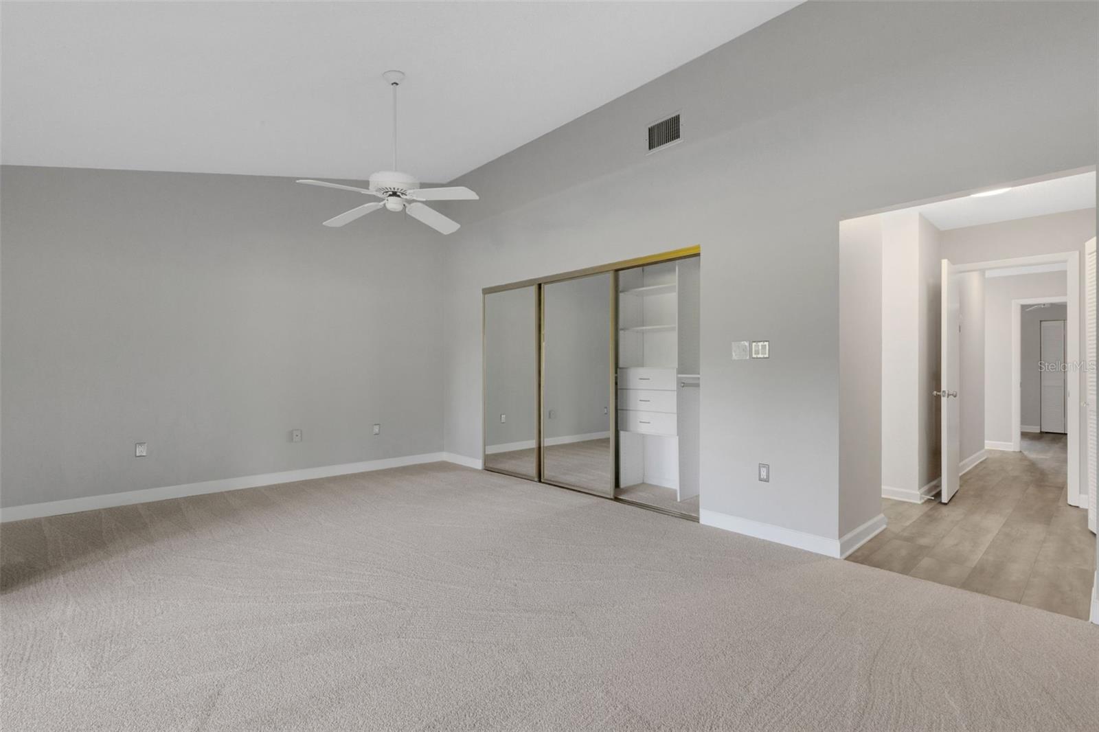 Image 32 of 68 For 4418 La Jolla Drive