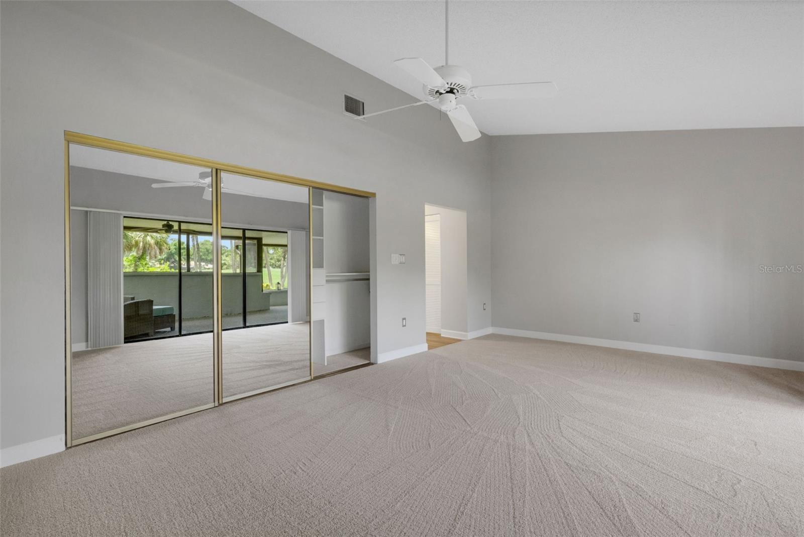 Image 33 of 68 For 4418 La Jolla Drive